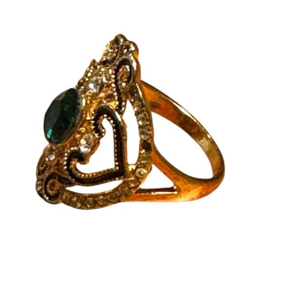 Fashion jewelry Gold tone and Green oval center stone Statement Ring size10 - Picture 3 of 6